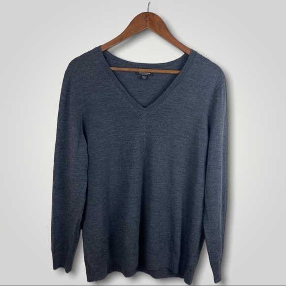 Lord & Taylor Extra Fine Merino Wool Long Sleeve - Picture 1 of 8